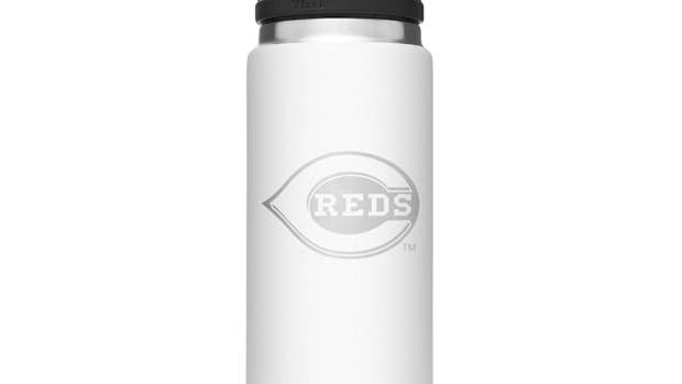 200082-26oz-White-CincinnatiReds-2400x2400